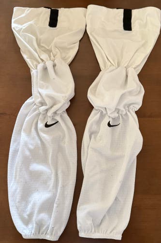 White Senior Large Nike Socks Pro Stock (Used)