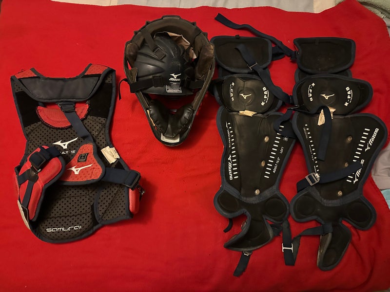 Mizuno Samurai Catcher's Set (Used)
